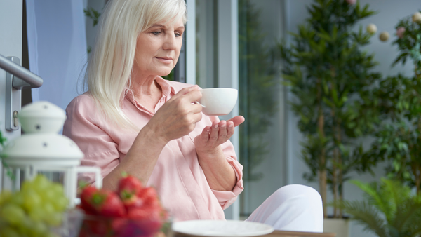 What is the Best Menopause Supplement? (Complete Guide for Women)
